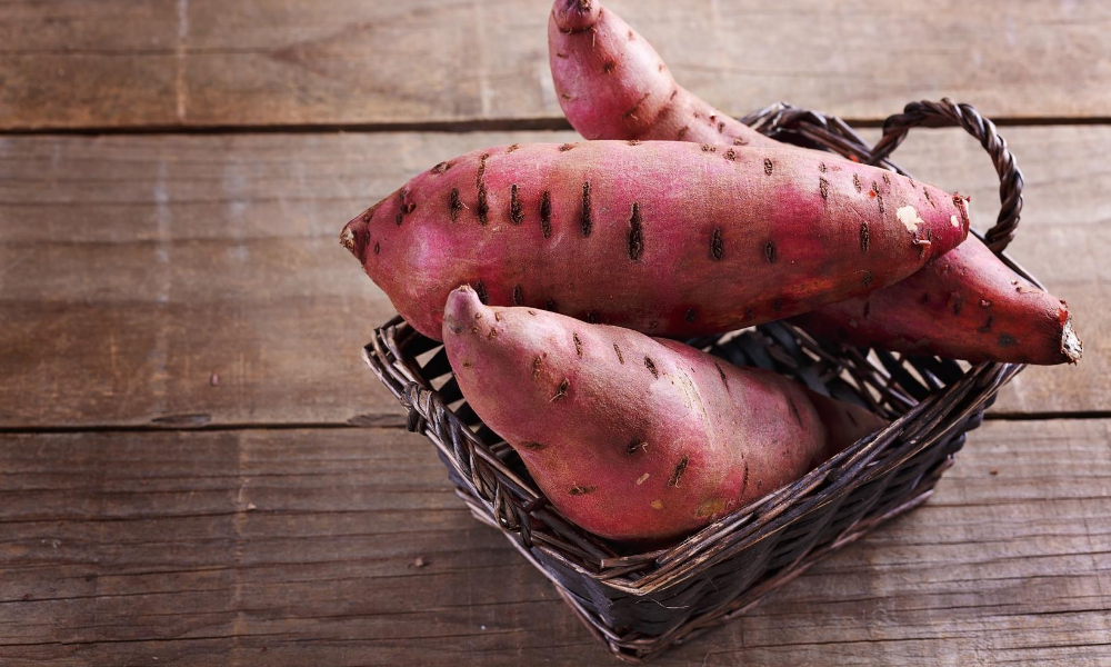 Foods-that-improve-eyesight:-Sweet-potato