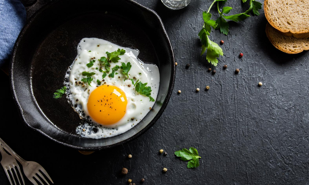 10-Foods-that-lower-blood-pressure-Eggs
