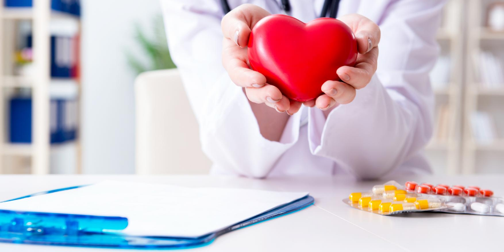 Acerola-health-benefits:-Improve-heart-health