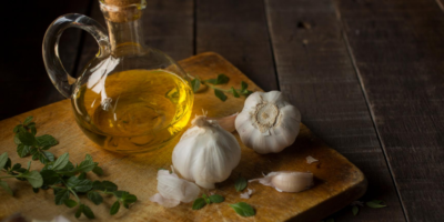 5-benefits-of-garlic-oil-|-So-good-that-you-wouldn't-expect-it
