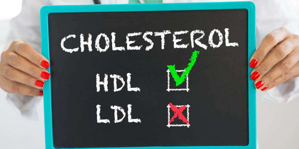 Black-garlic-health-benefits:-Reduce-LDL-cholesterol 