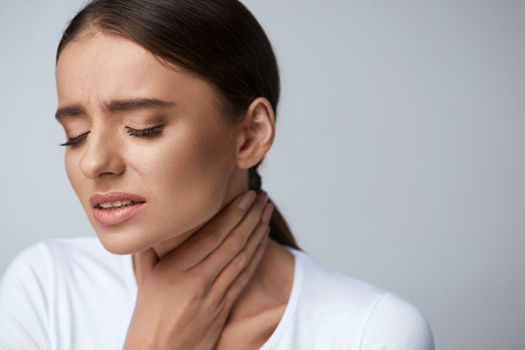 Slippery-Elm-benefits:-Reduce-sore-throat